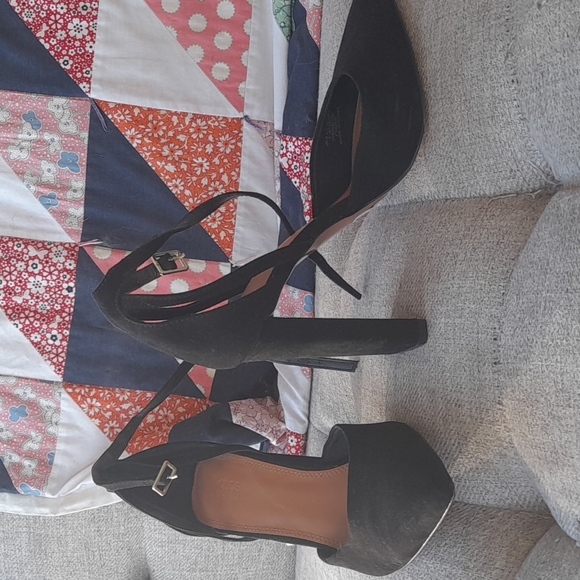 Asos Pointed Toe Heels, UK size 6 - Picture 2 of 3